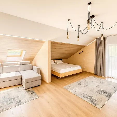 царська гора Mizhhirya (Transcarpathia)