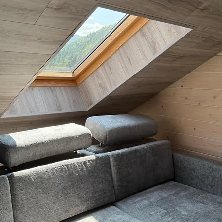 царська гора Motel Mizhhirya (Transcarpathia)